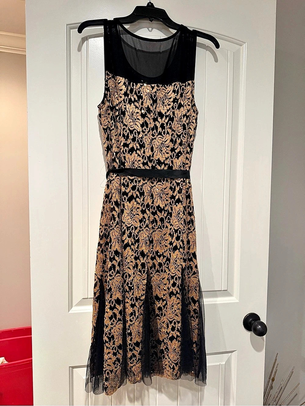 Floral Lace Midi Dress in Black & Brown Like New